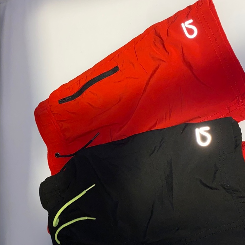 Gap fit boys swim shorts black and red
